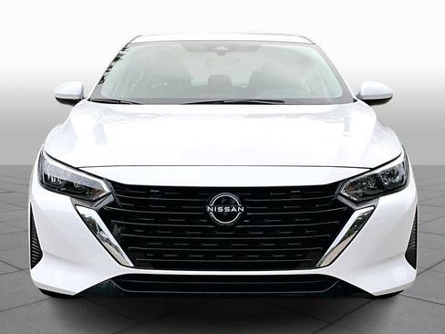 Used 2024 Nissan Sentra S image 4