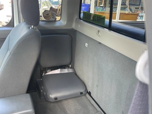 Used 2004 Nissan Frontier XE w/ (VTP) Value Truck Pkg image 25