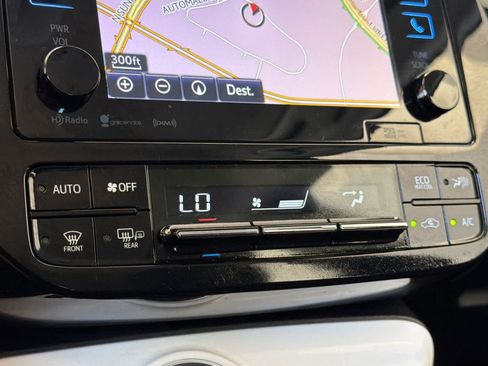 Used 2017 Toyota Prius Prime Plus FWD image 22