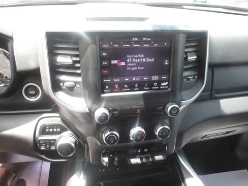 Used 2019 RAM 1500 Big Horn AWD/4WD image 20