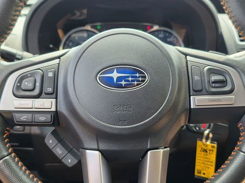 Used 2017 Subaru Crosstrek 2.0i Limited image 34