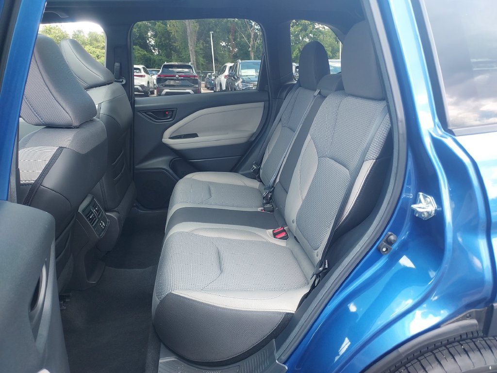 Used 2026 Subaru Forester Premium AWD/4WD image 29