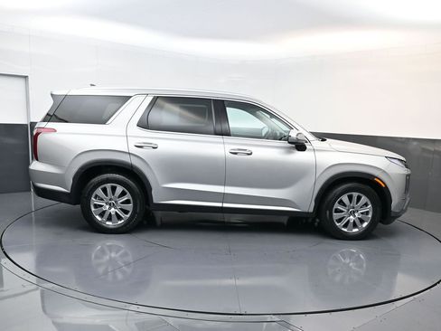 Used 2025 Hyundai Palisade SEL image 3