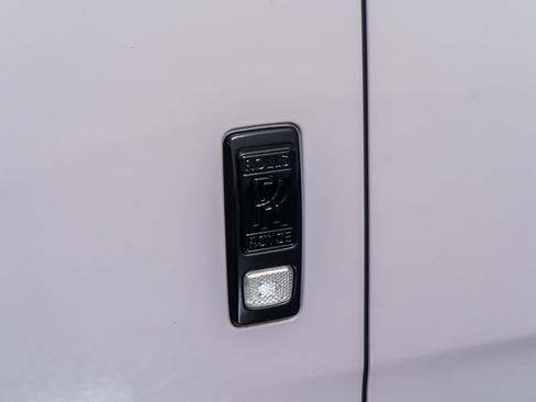 Used 2023 Rolls-Royce Cullinan image 20