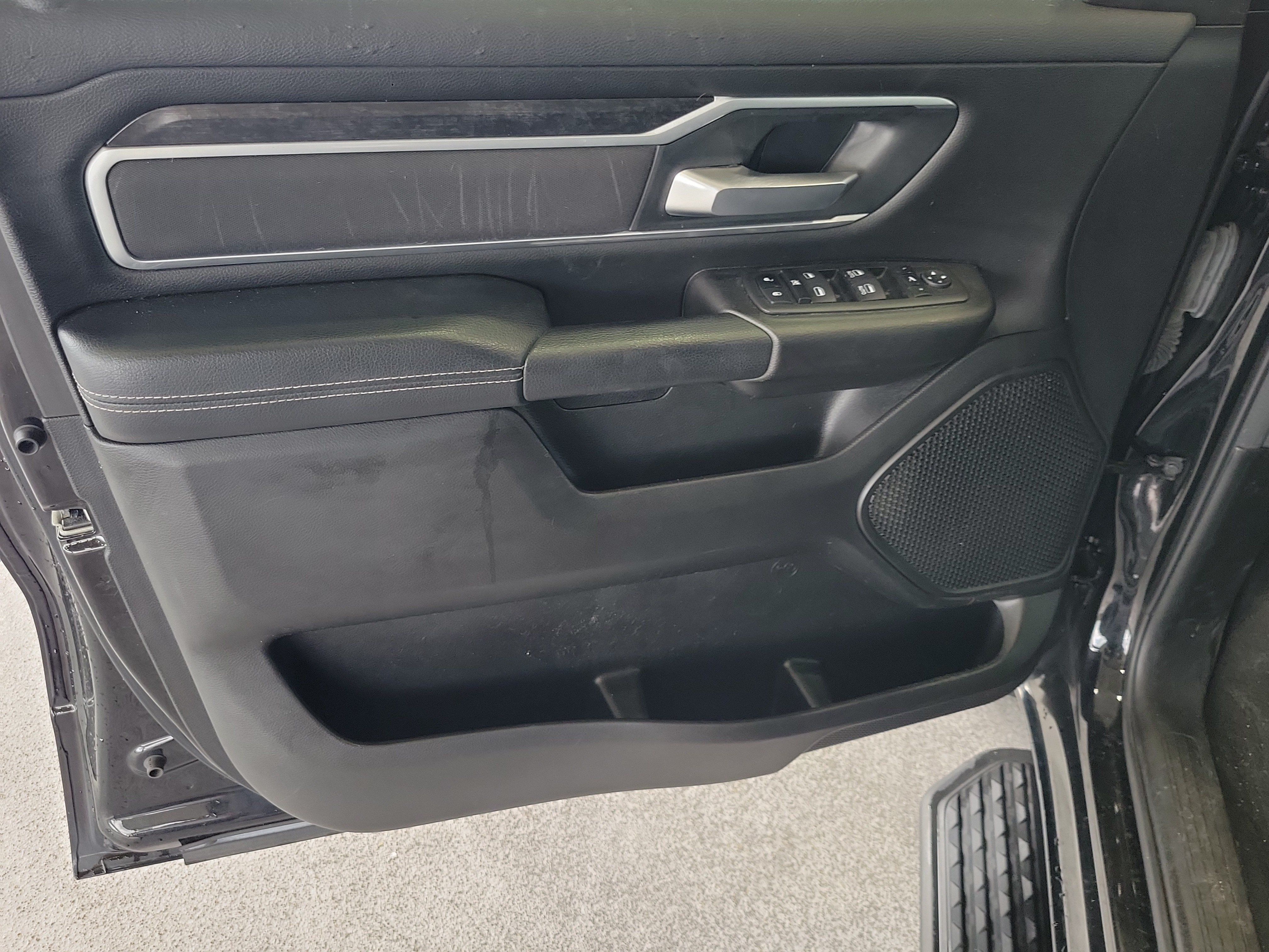 Used 2023 RAM 1500 Big Horn AWD/4WD image 15