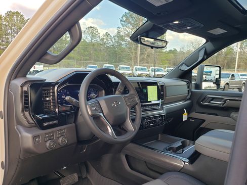 New 2026 Chevrolet Silverado 2500 ZR2 w/ LPO, Dark Essentials Package image 29