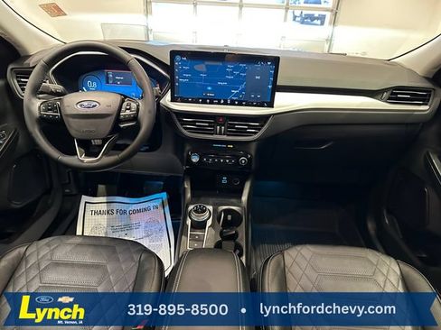 Certified 2023 Ford Escape Platinum w/ Premium Technology Package AWD/4WD image 12