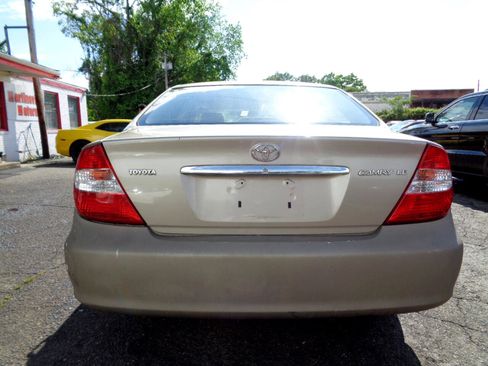 Used 2003 Toyota Camry LE image 6