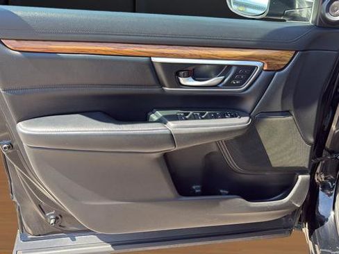 Used 2017 Honda CR-V Touring image 16