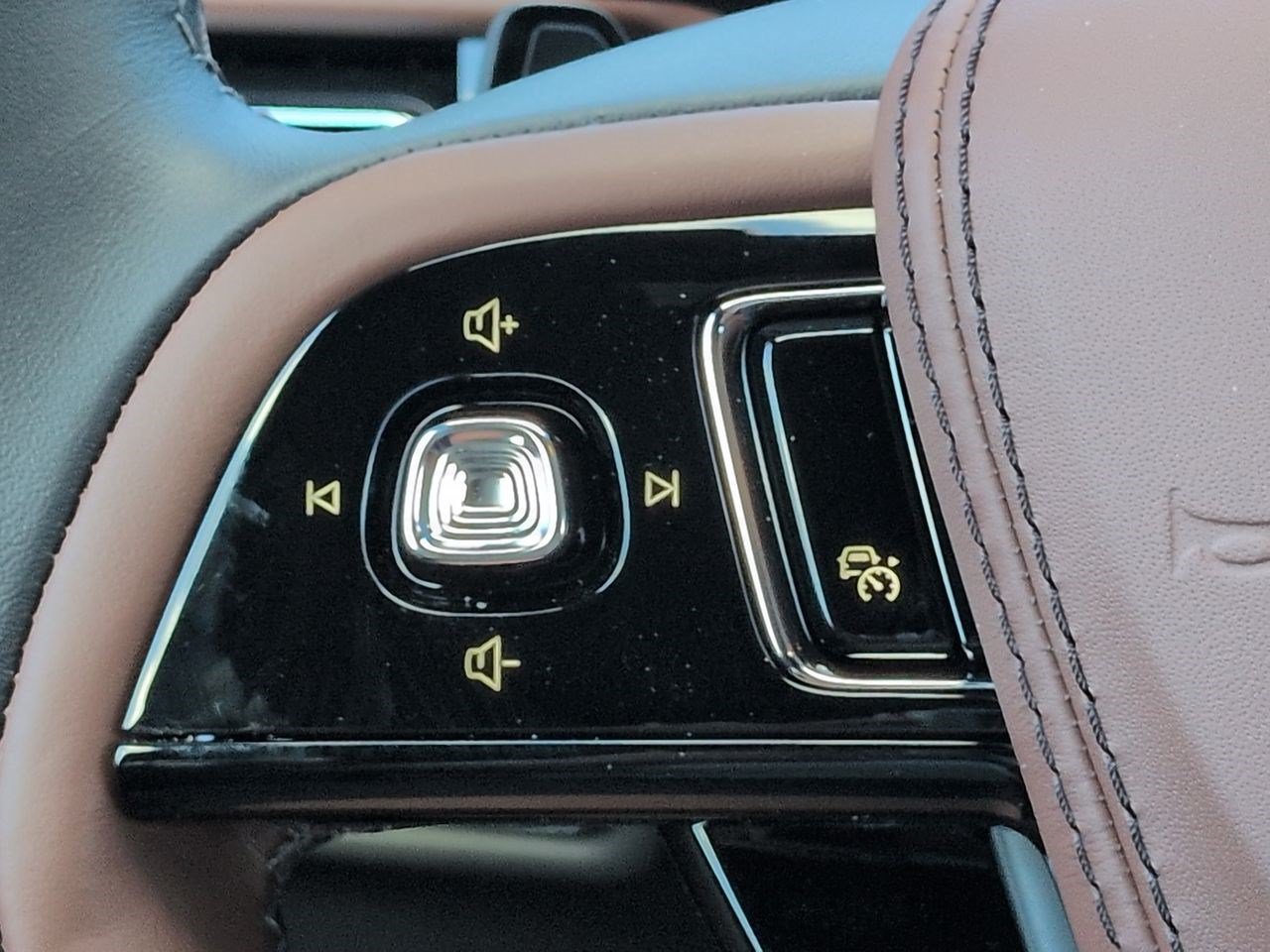 New 2026 Lincoln Aviator Reserve AWD/4WD image 24