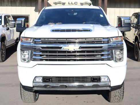 Used 2020 Chevrolet Silverado 2500 High Country w/ Z71 Off-Road Package AWD/4WD image 2