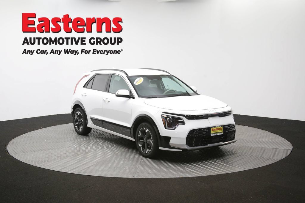 Used 2023 Kia Niro Wind w/ Wind Preserve Package FWD image 49