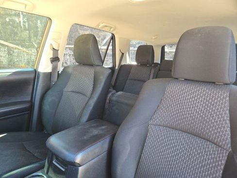 Used 2019 Toyota 4Runner TRD Off-Road image 9