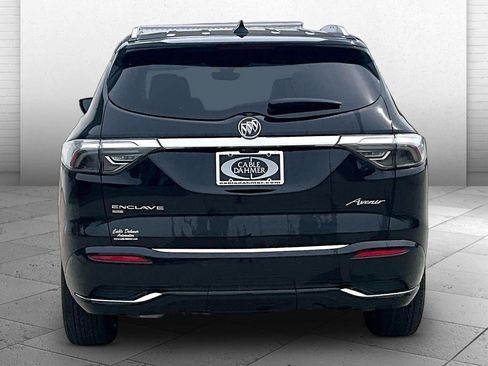 Used 2024 Buick Enclave Avenir w/ Avenir Technology Package AWD/4WD image 3