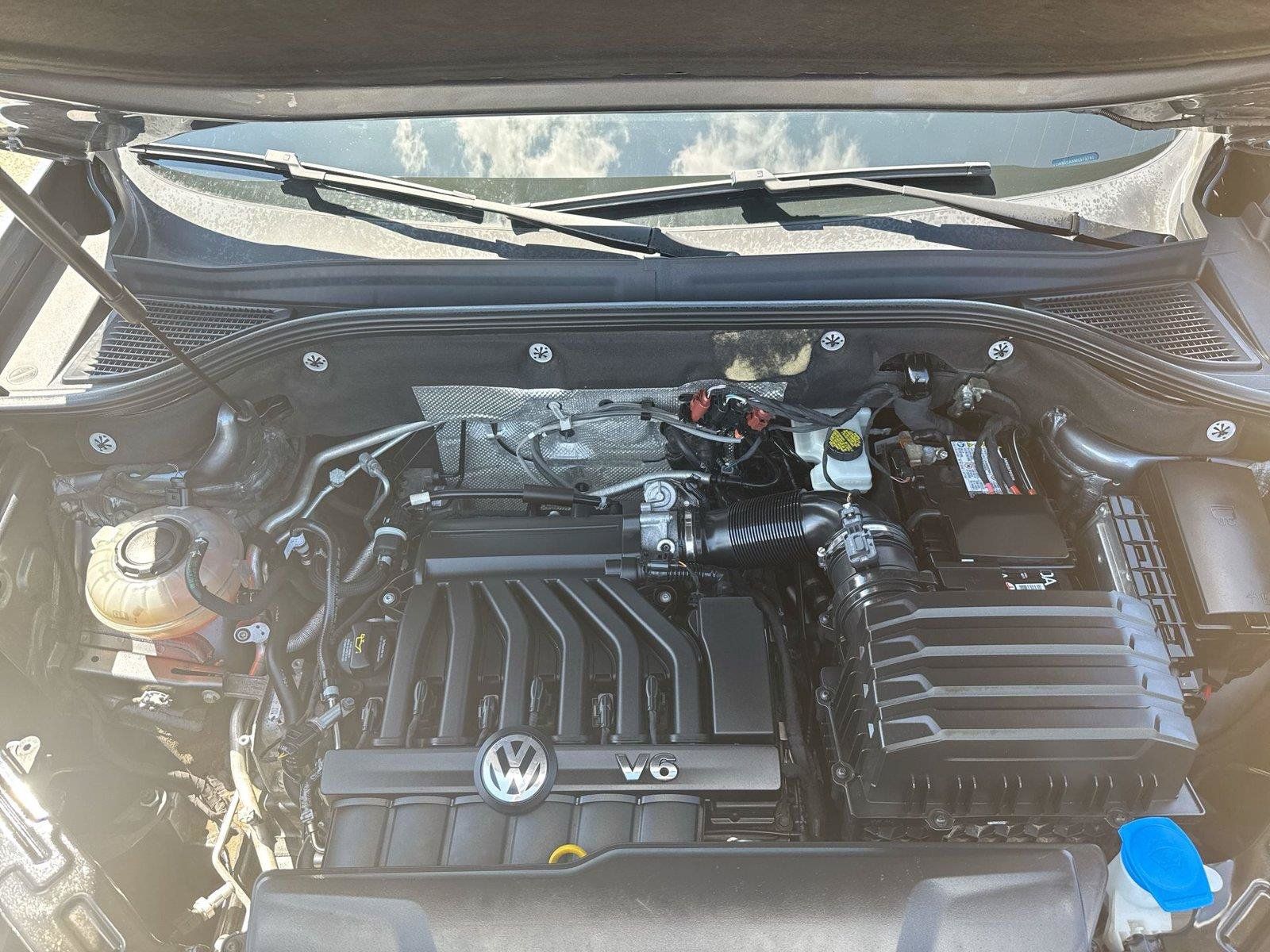 Used 2021 Volkswagen Atlas SE w/ Towing Package FWD image 26