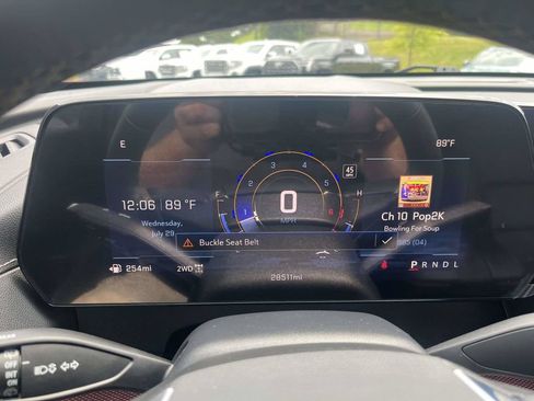 Used 2024 Chevrolet Traverse Z71 AWD/4WD image 21
