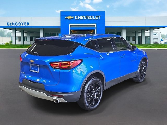 New 2025 Chevrolet Blazer LT FWD image 7