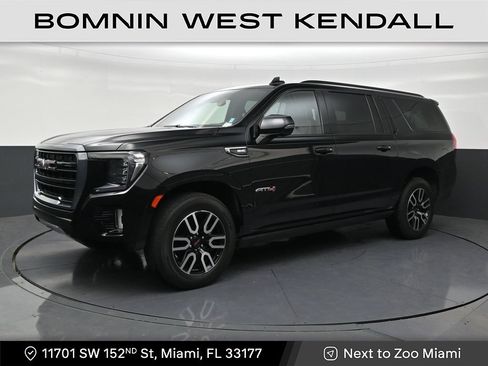 Used 2022 GMC Yukon XL AT4 AWD/4WD image 1