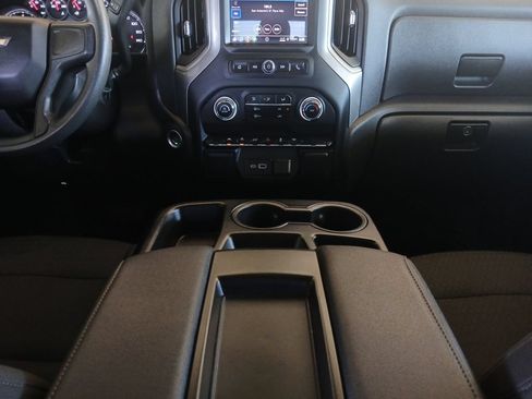 Used 2024 Chevrolet Silverado 1500 Custom RWD image 13