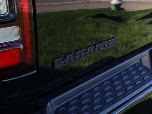 Used 2024 RAM 2500 Laramie w/ Night Edition image 36