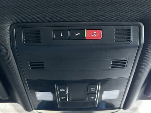 Certified 2023 Volkswagen Jetta Sport image 37