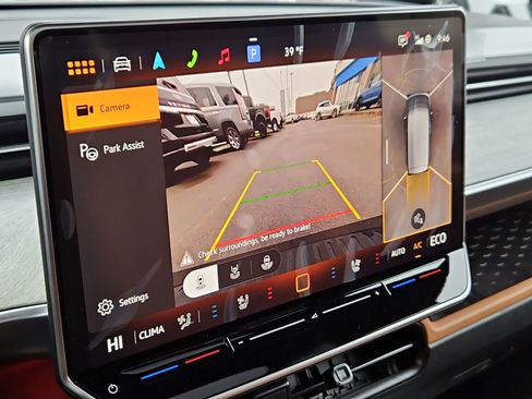 New 2025 Volkswagen ID. Buzz Pro S Plus image 20