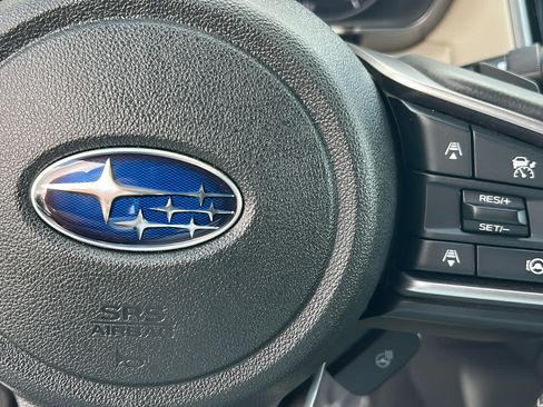 Certified 2025 Subaru Outback Limited AWD/4WD image 21
