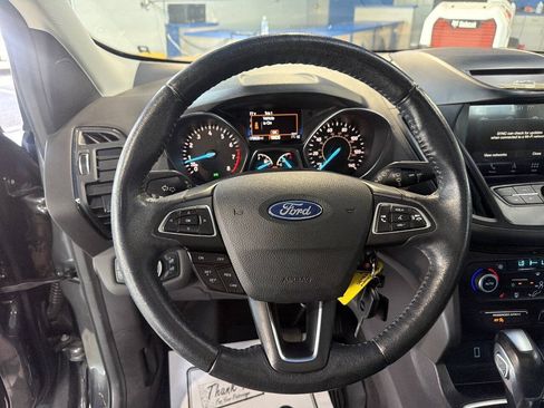 Used 2018 Ford Escape SEL w/ Canadian Touring Package FWD image 24