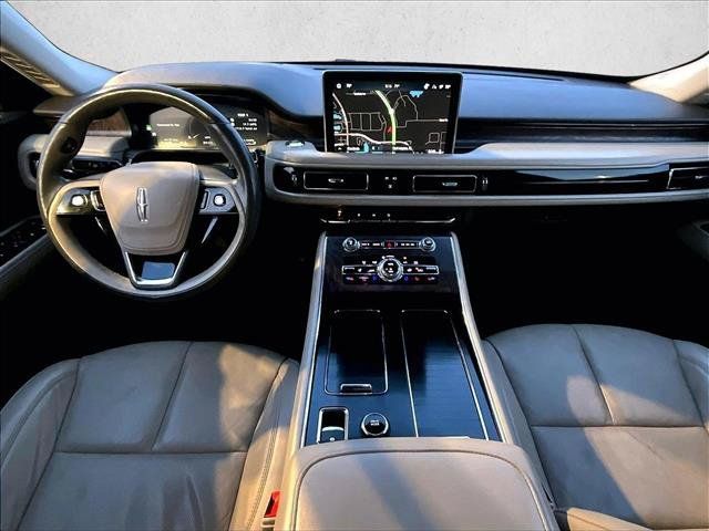 Used 2022 Lincoln Aviator Reserve w/ Equipment Group 201A AWD/4WD image 15
