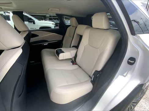 Used 2024 Lexus RX 350 Premium w/ Accessory Package (Z1) AWD/4WD image 29