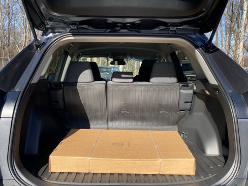 Certified 2025 Toyota RAV4 LE image 17