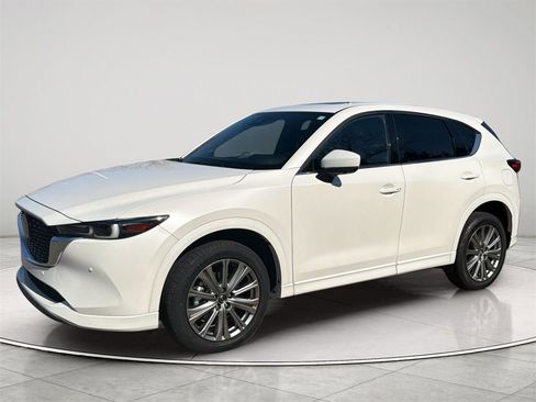 Used 2023 MAZDA CX-5 Signature image 15