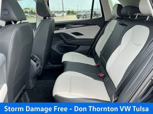 New 2026 Volkswagen Tiguan SE FWD image 14