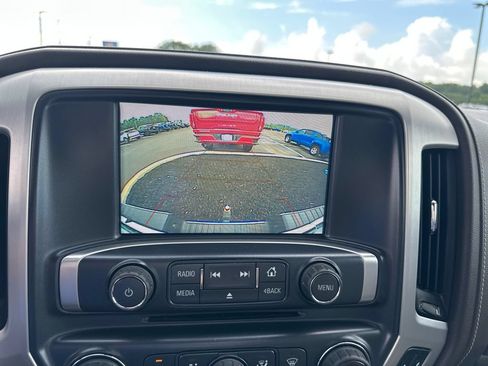 Used 2018 GMC Sierra 1500 SLT w/ SLT Premium Package AWD/4WD image 22