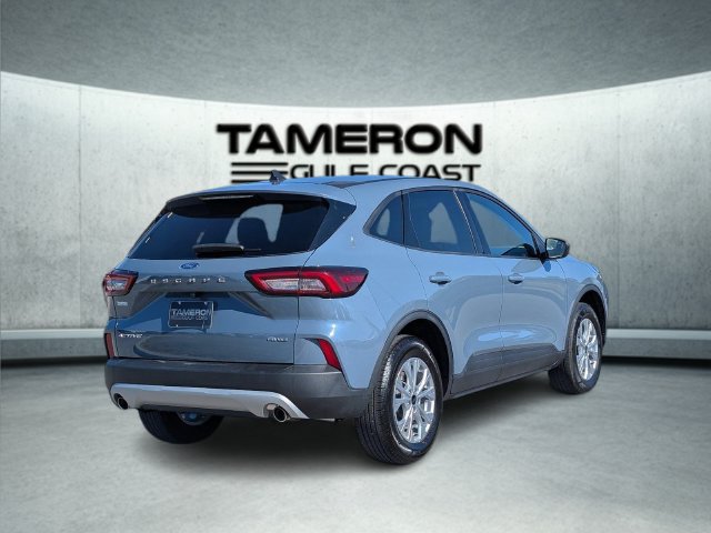 Used 2025 Ford Escape Active AWD/4WD image 6