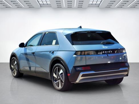 New 2026 Hyundai Ioniq 5 SEL RWD image 6