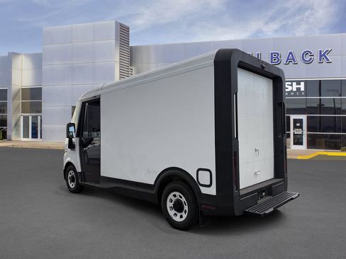 Used 2024 Chevrolet Brightdrop 400 w/ Commercial Equipment Package AWD/4WD image 4