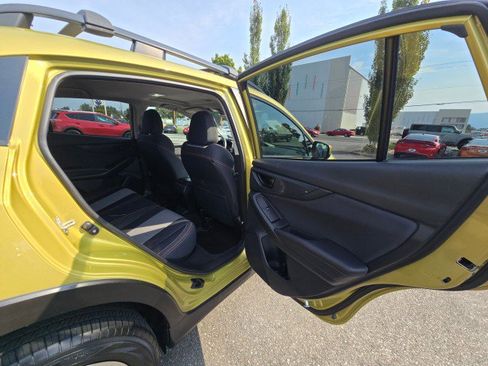 Used 2022 Subaru Crosstrek 2.0i Premium w/ Moonroof Package image 13