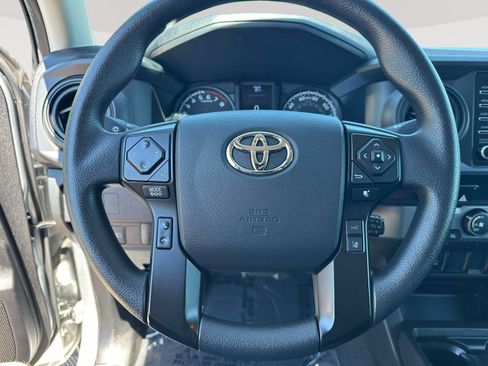 Used 2022 Toyota Tacoma SR w/ SR Convenience Package RWD image 14