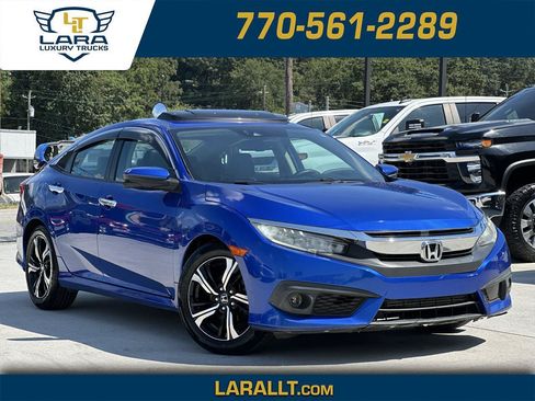 Used 2017 Honda Civic Touring image 1