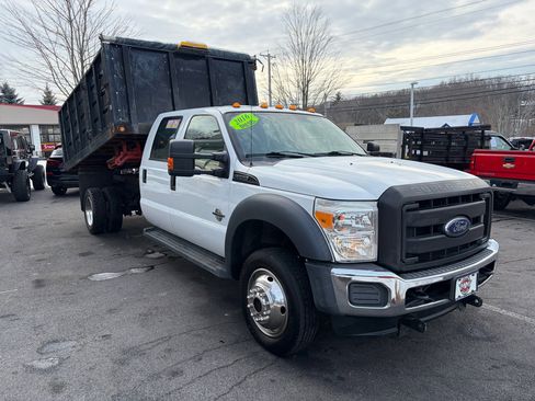 Used 2016 Ford F550 4x4 Crew Cab Super Duty image 4