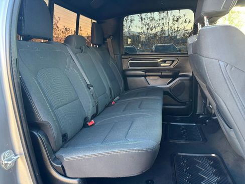Used 2023 RAM 1500 Big Horn AWD/4WD image 18