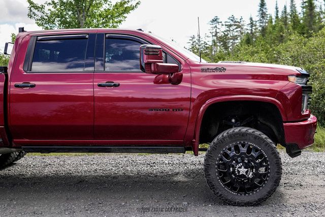 Used 2022 Chevrolet Silverado 3500 High Country AWD/4WD image 11
