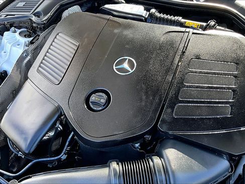 Used 2022 Mercedes-Benz C 300 Sedan image 31