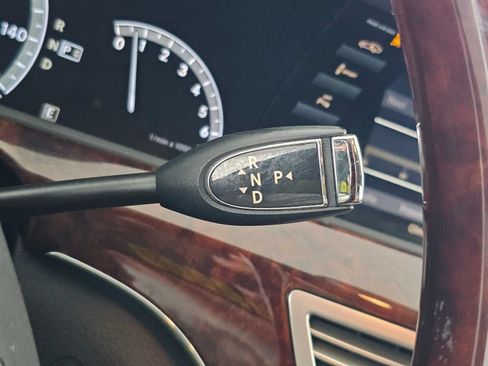 Used 2012 Mercedes-Benz S 550 image 31