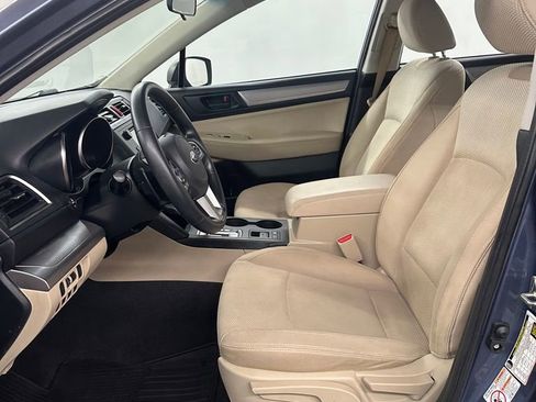 Used 2016 Subaru Outback 2.5i image 11