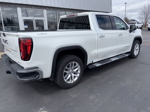 Used 2021 GMC Sierra 1500 SLT w/ SLT Premium Package image 3
