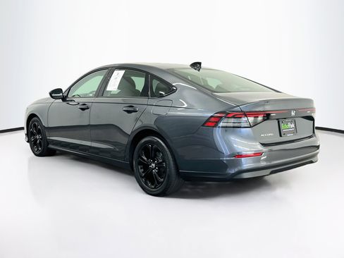 Used 2025 Honda Accord SE image 5