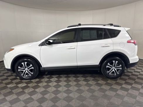 Used 2018 Toyota RAV4 LE w/ All Weather Liner Package AWD/4WD image 7