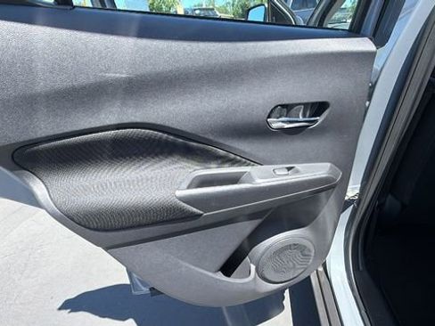 Used 2024 Nissan Kicks SV FWD image 14